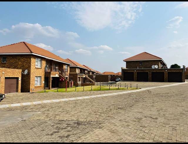 2 BEDROOM PROPERTY TO RENT IN BIRCHLEIGH